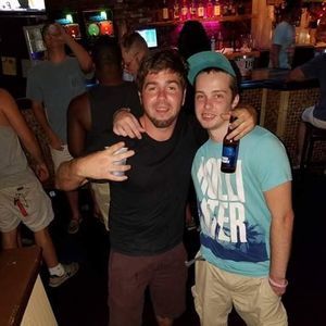 Meet your Posher, Bobby